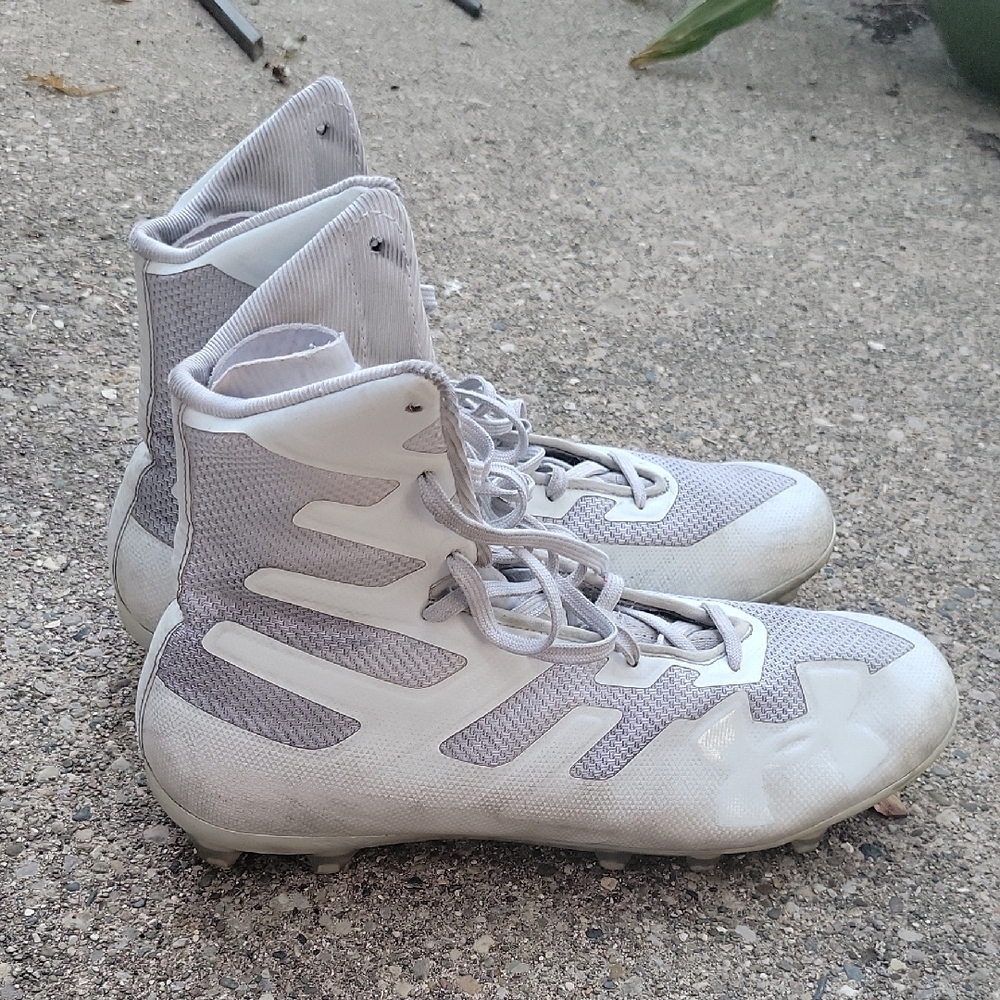 Under Armour White Highlight Cleats